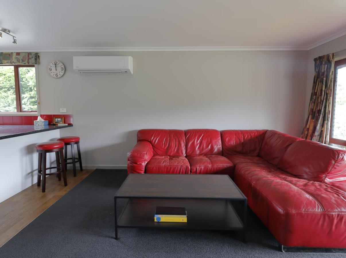 Mokonui Cottage - Te Anau Holiday Home Zewnętrze zdjęcie