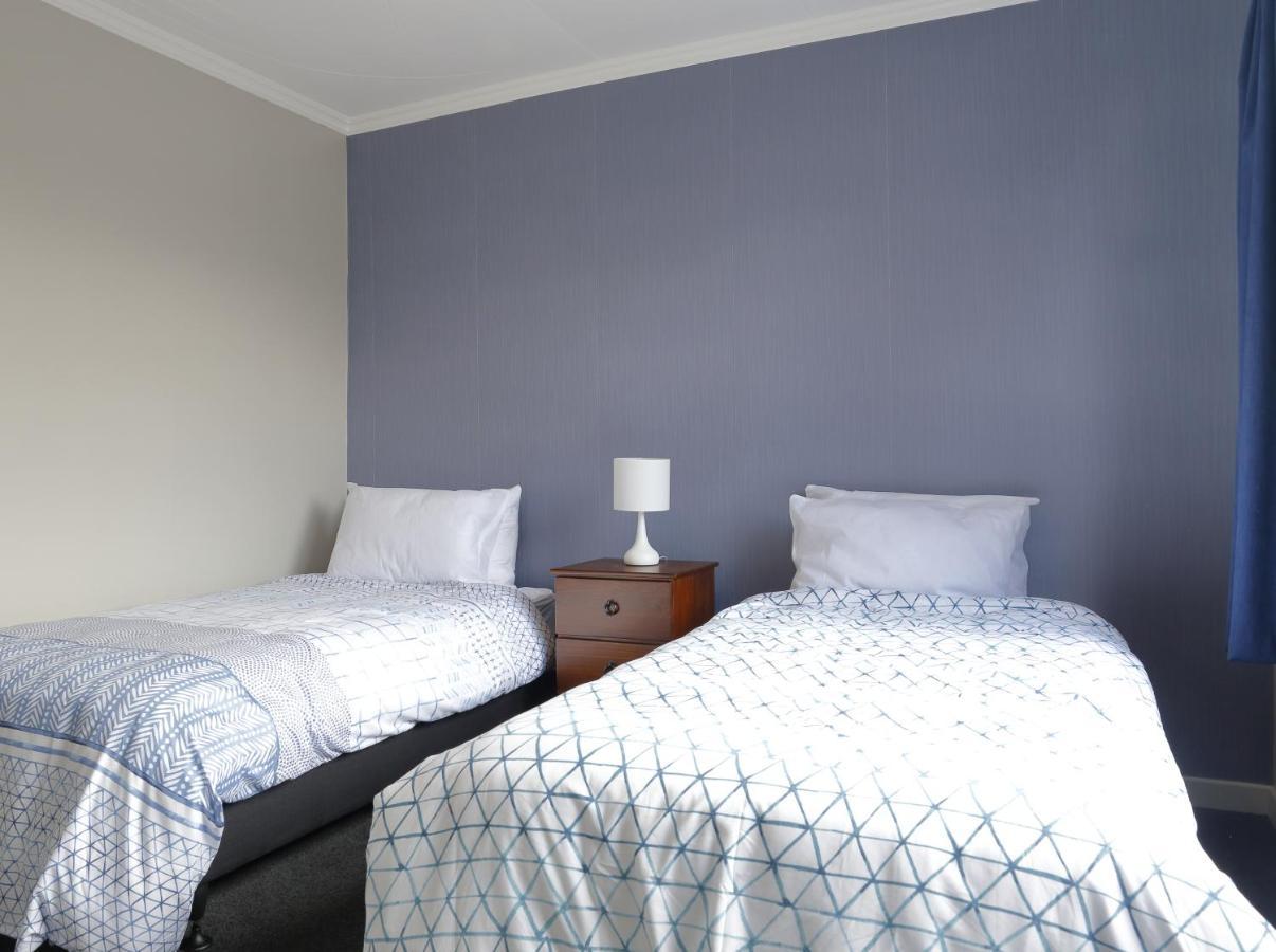 Mokonui Cottage - Te Anau Holiday Home Zewnętrze zdjęcie