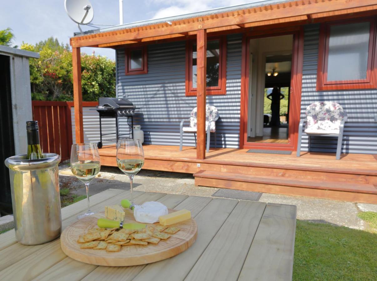 Mokonui Cottage - Te Anau Holiday Home Zewnętrze zdjęcie