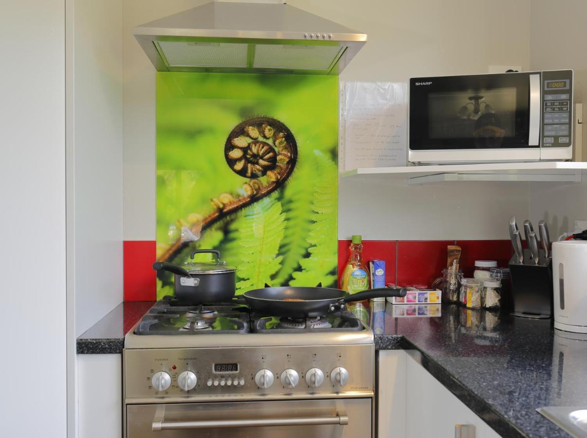 Mokonui Cottage - Te Anau Holiday Home Zewnętrze zdjęcie