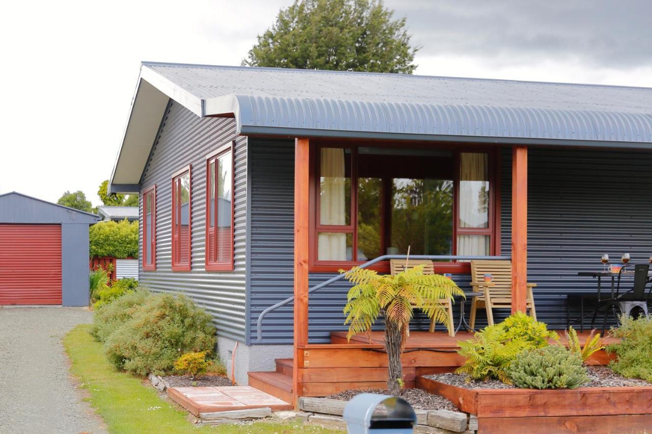 Mokonui Cottage - Te Anau Holiday Home Zewnętrze zdjęcie