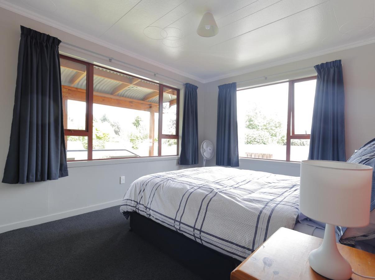 Mokonui Cottage - Te Anau Holiday Home Zewnętrze zdjęcie